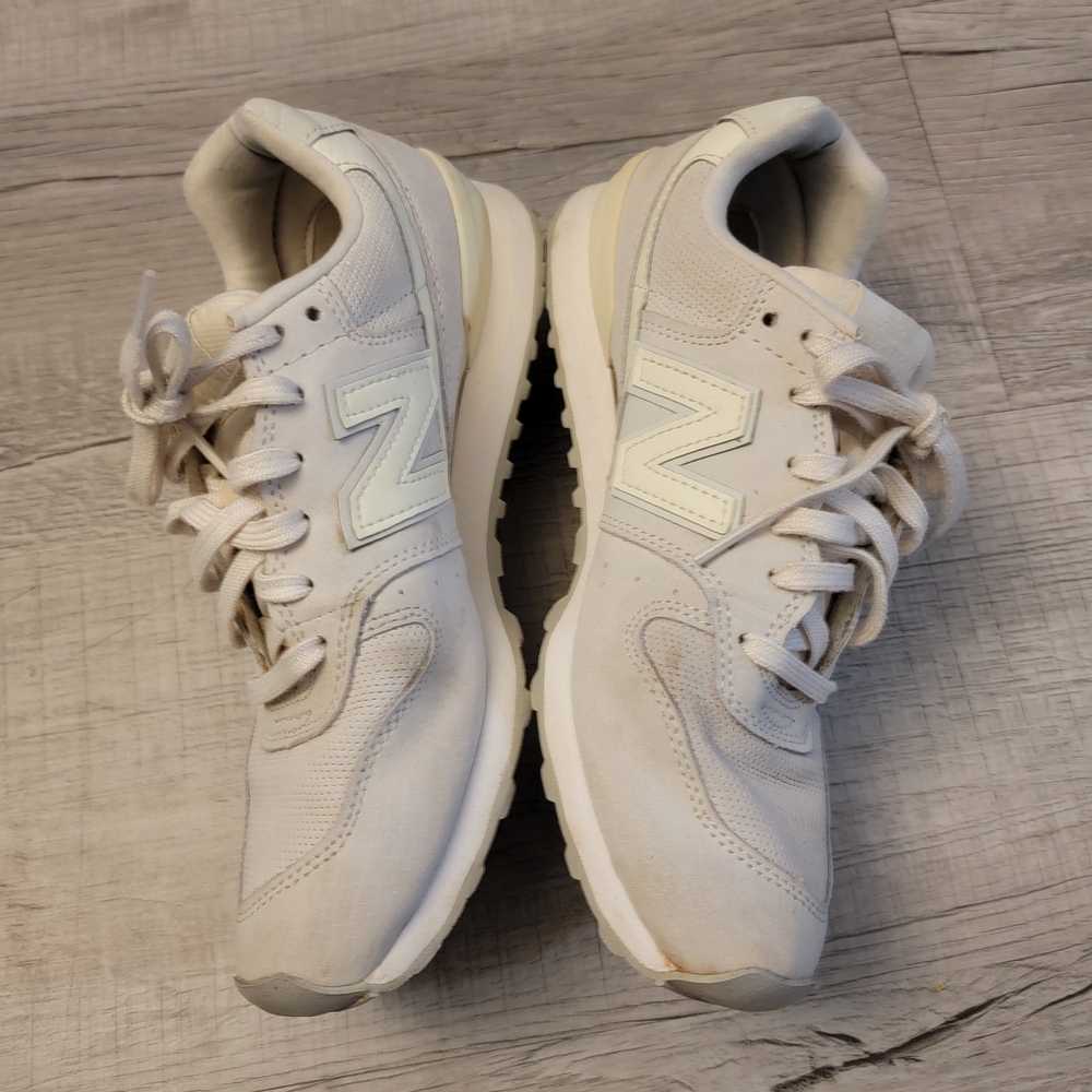 New Balance Cream/Off-White Athletic Sneakers - Picture 3 of 6